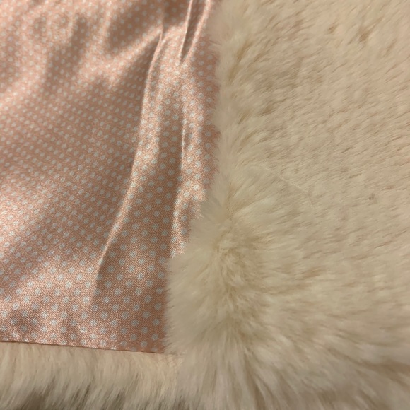 Fur - Picture 2 of 5